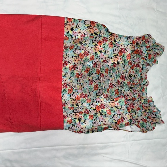 Fun dress - Picture 2 of 2